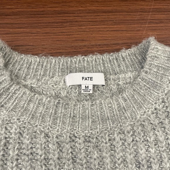 🤍FATE Grey Sweater🤍 - Picture 3 of 5